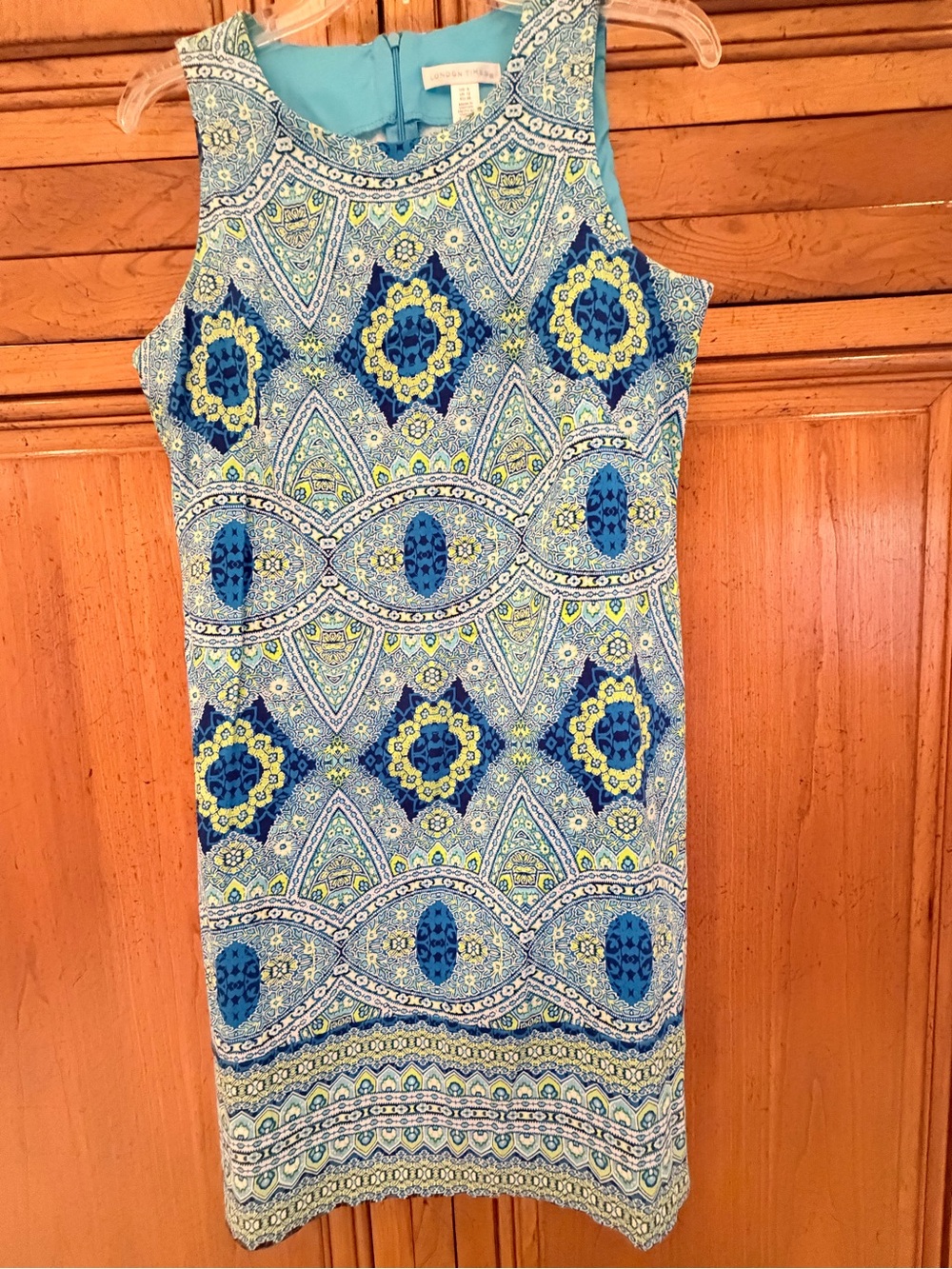London Times Blue and Yellow Printed Sleeveless Shift Dress